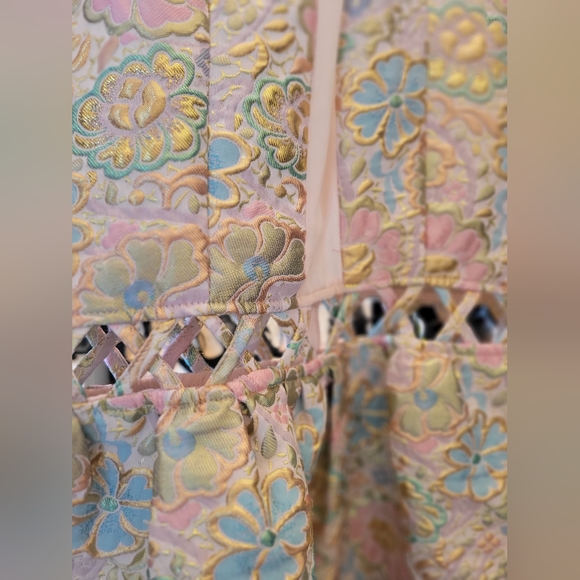 Cut-out halter top brocard party dress- pastel and gold - Alessandro Miele - Picture 3 of 7